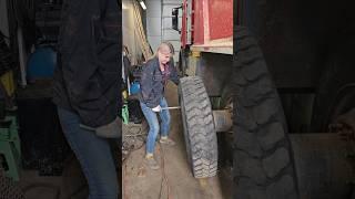 Как достать камень из спарки #merdgiolife #дальнобойщица #дальнобой