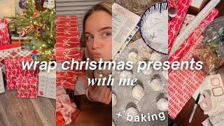 wrap christmas presents with me | vlogmas day 21