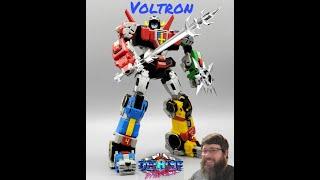 Deluxe Baldwin Reviews Lucky Cat Micro Cosmos CM-01 Elvis Voltron Review! (Defender of the Universe)