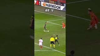 아스널의 결정적인 슛을 막아낸 골키퍼