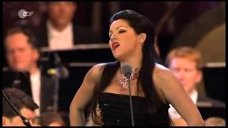 Les filles de Cadix (Léo Delibes) - Anna Netrebko