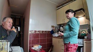 МАМА ОБВИНИЛА БАТЮ.. НЕ УДЕРЖАЛСЯ!
