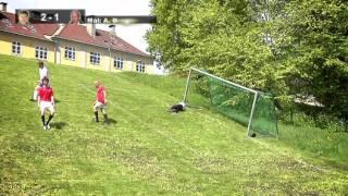 Golden Goal - Skråningsfotball - Playing football/soccer in a hill (w/Eng subs)