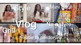 Vlog/ Rrobe te perdorura/ Recetë/ Grill/ Style fashion/ Fundjave me rosat/ Vlog me Elin//