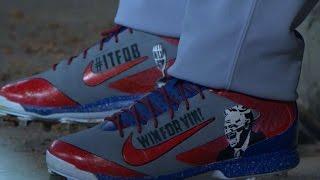 LAD@ARI: Puig wears Scully cleats in game vs. D-backs