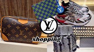 what's NEW at men's LV? LV BOOK MESSENGER AIR AFRIQUELV RUSH BUMBAGLV WEREABLE WALLETLV TRAINERS