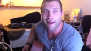 Jai Courtney and his beautiful voice singing