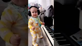 Cute Baby Dance Compilation 2025 | Adorable Moves That’ll Make You Smile! 