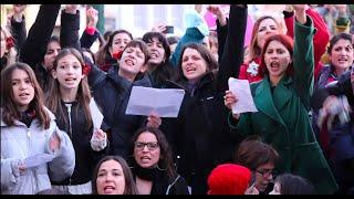 Όλες απαντάμε αν αγγίξεις μία : Φεμινιστικό τραγούδι πορεία 8 ΜΑΡΤΗ 2022