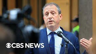 New York City mayoral candidate Brad Lander detained by ICE