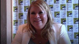 Legacies - Julie Plec Interview (Comic Con)