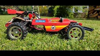 Vintage RC buggy - Thunder Tiger "The Tiger" 4WDS - Test drive