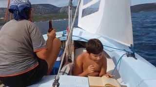 Family sailing with a Wayfarer Dinghy