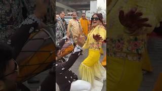 Haldi day  #bhaikishaadi #haldiceremony #yellowoutfit #familywedding #familyvlog #haldivibes