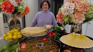 Lamb Karahi w/ Naan Tawagi & Malida کرایی گوسفند، نان تاوه گی ومالیده یا چنگالی