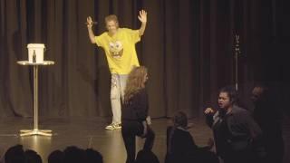 Kiwi Woman Charges The Stage - Frenchy Vs The Crowd