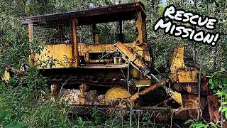 Will this Old Bulldozer START & DRIVE 2 Miles to Rescue NOT 1 but 3 BOGGED Tractors?