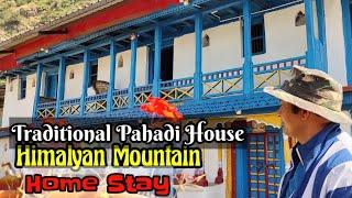 Traditional pahadi house Himalayan mountain home stay near Ukhimath सुकून की तलाश है तो यहां रूकिये।