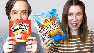 RATING OUR *FAVORITE* DUTCH GROCERY STORE SNACKS ️ 