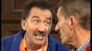 ChuckleVision 11x05 Brothers In Law