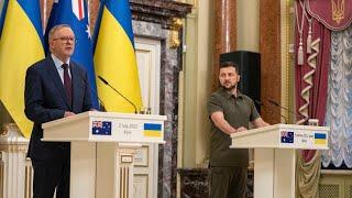 PM open to deploying peacekeeping troops to Ukraine