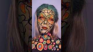 REPTILIAN MAKEUP  #neonmakeup #makeup #creativemakeup #creativemua #makeuptutorial #beauty #mua