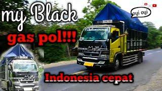 Aksi lincah truck my black bermanuver!!!