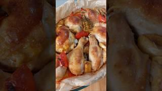 Курочка запечённая  с яблоками и перцем! #курочка #курочкавдуховке
