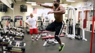 Dwyane Wade training with Tim Grover. Powerful!!