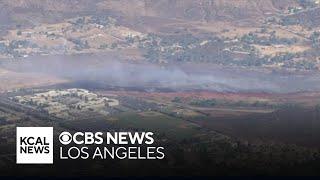 Fast-moving brush fire prompts evacuations in Murrieta