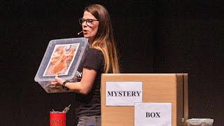 Beti Vidmar: “Microbes on a »light as a feather« mission“ (Science Slam European Final 2019)