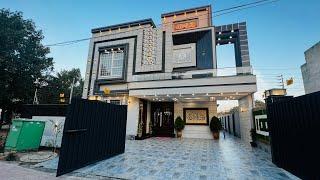 10 Marla Beautiful House In Bahria Town Lahore - Sector C