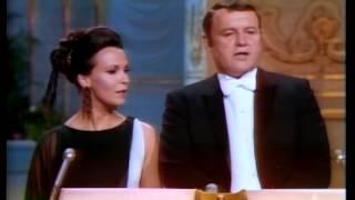 Claire Bloom and Rod Steiger presenting Writing Oscars®