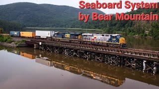 Seaboard System Heritage Unit Leads CSX I007 by Bear Mountain