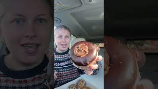 Trying EVERY Krispy Kreme Thanksgiving Donut 