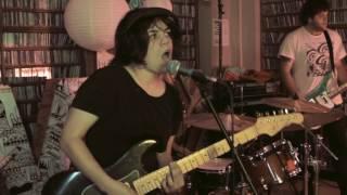 Screaming Females - "Pretty Okay" (KVRX Library Session)