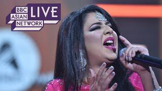 Jasmine Sandlas - Whiskey Di Bottal / Illegal Weapon (Asian Network Live 2019)