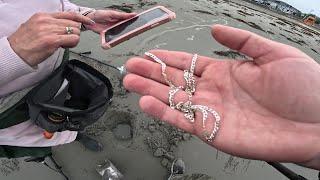 Susans Big Silver find Beach Metal Detecting New Hampshire!