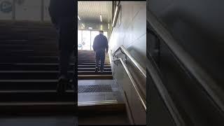 Выход из метро "Войковская" на "Стрешнево" МЦД и МЦК Москва Россия