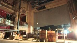 Lowering the Isaac Theatre Royal ceiling dome