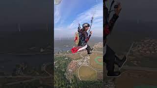 曾夢想仗劍走天涯，如今實現了#shorts #滑翔伞 #日常