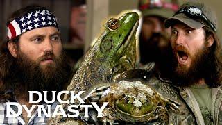 Willie's Office Gets BROKEN INTO (Season 2) | Duck Dynasty