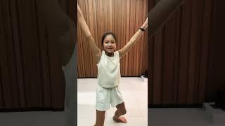 APT TikTok dance challenge #apt #fyp #foryou #foryoupage #fypage #fypchallenge