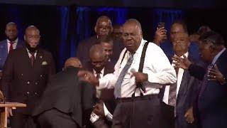 5 Hours of Powerful Dancing Praise Breaks at the COGIC Holy Convocation!!!!