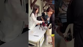  七月還有兩場社區免費注射狂犬病疫苗，天使寶寶們都好勇敢喔  吳沛憶 我陪你~
