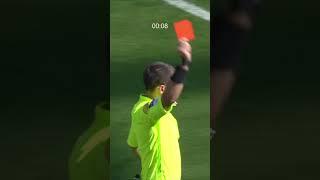 Même pas besoin de se doucher  #todibo #ligue1mcdonalds #ogcnice #redcard