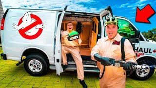 GHOSTBUSTERS Box Fort Car Fort! Catching Real Life Ghosts (Scary)