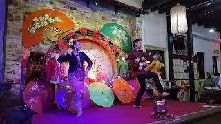 大马马六甲娘惹村餐馆 Malaysia Malacca Baba Nyonya dance performance