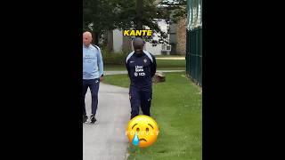 Kante is Left Alone #football #kante #pogba