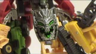 Video Review of Transformers Revenge of the Fallen; Legends Class Devastator